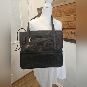 Lunch Bag Tote Bag,  Lunch Box Insulated Container. EUC (Bin13)